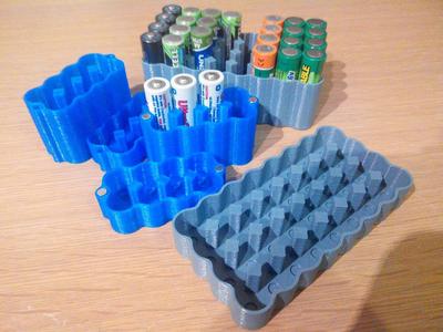 Yet another AA/AAA battery case 1×4 2×4 3×4 4×4 2×3 2×2 6×8 8×4 10×4 12×4 – Mk2 – Mk6 parametric