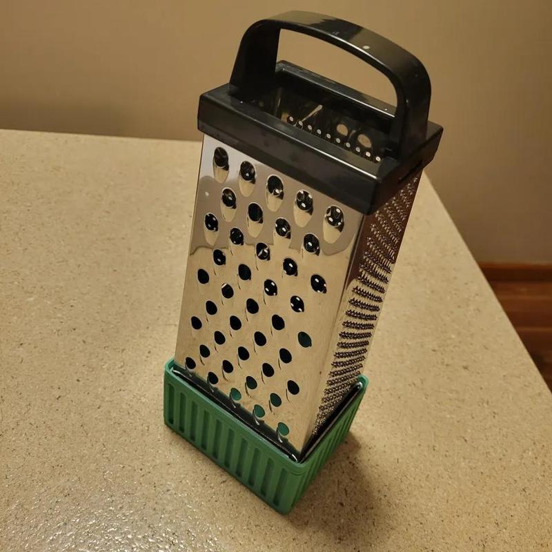 All-In-One Grater Base & Bowl