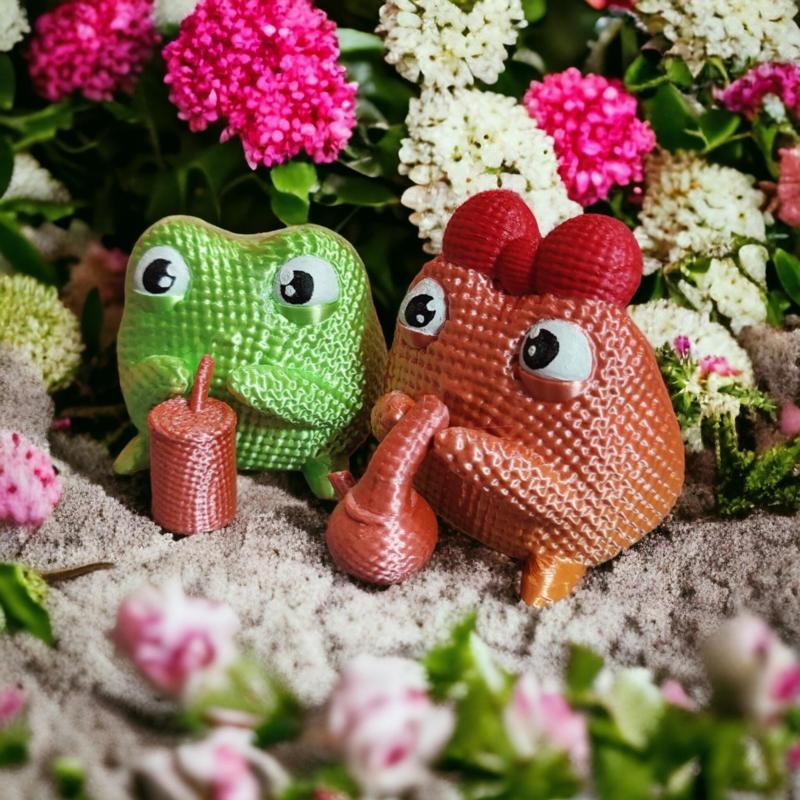 Cute Drinking Crochet Frog Couple!  - Pen Holder / Desk Decoration