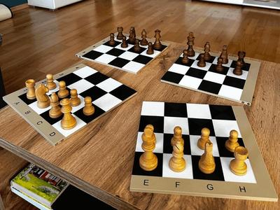 Big magnetic chessboard (FIDE Standard)