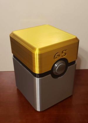 GS Pokeball Deck Box