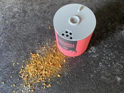 Scattering attachment for Just Spices spices