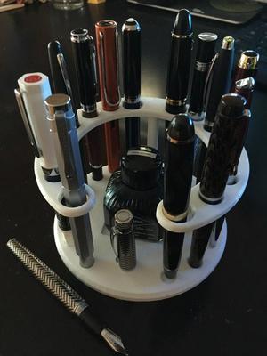 Aaron’s Horse-shoe Pen&Ink Stand