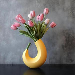 Banana Vase