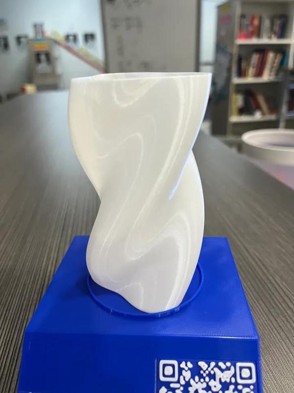 Sine Wave Vase and Pedestal