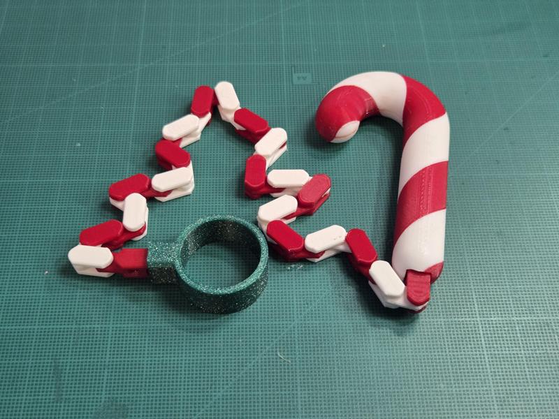Candy Cane Ringchaku — Ringchaku Spinning Fidget Toy Christmas Edition
