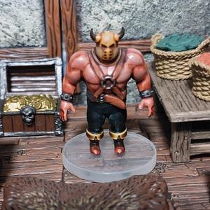 Dragon Quest NPC Toughie/ Thug/ Weapon Seller – D&D Scale, Pre-Supported