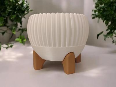 Mid-Century Plant Pot “Luma”