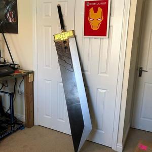 Final Fantasy VII Series – Buster Sword – Bracelet – Shoulder