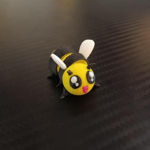Articulated Cute Bee