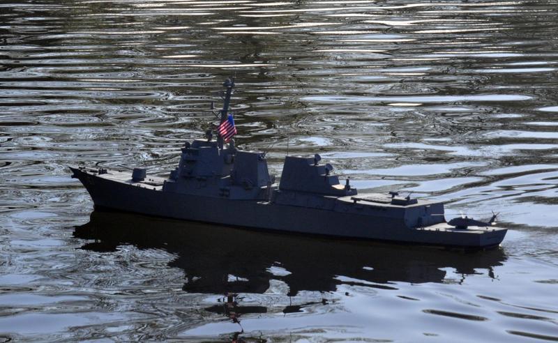 1 96 Arleigh Burke DDG RC Model Ship