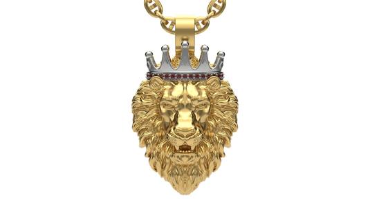 Lion pendant with crown