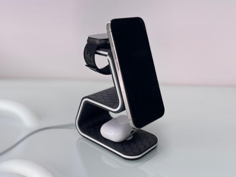 Apple MagSafe 3in1 Charging stand