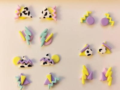 Fuzzy retro clay cutter