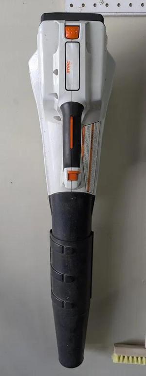 Stihl BGA 56 blower wall mount