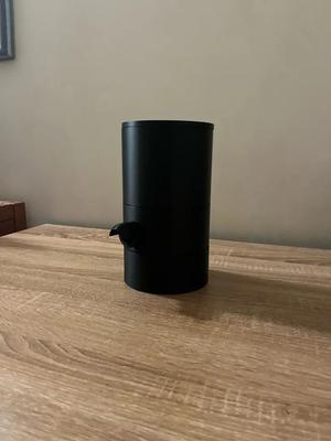 pet feeder
