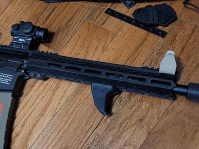 11″ M-Lok Handguard for AR15 M4 with barrel nut