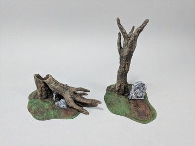 28mm Gravestone and Tree