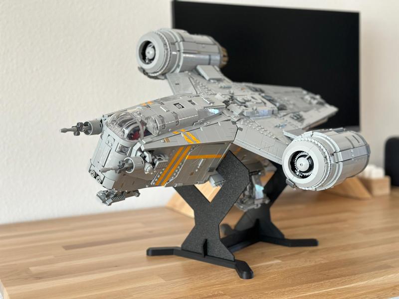 Razor Crest Display Stand (printed for set 75331)