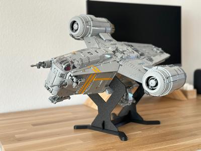 Razor Crest Display Stand (printed for set 75331)