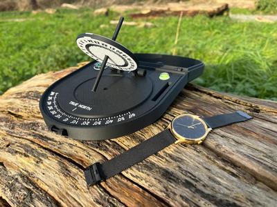 Portable Equatorial Sundial (remix)