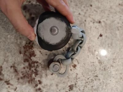 chain chomp magnet – flexi fidget toy and magnet