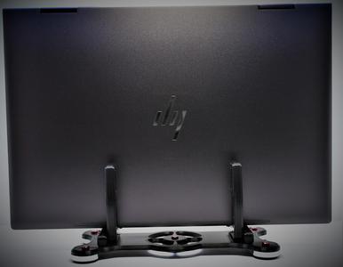 Laptop stand