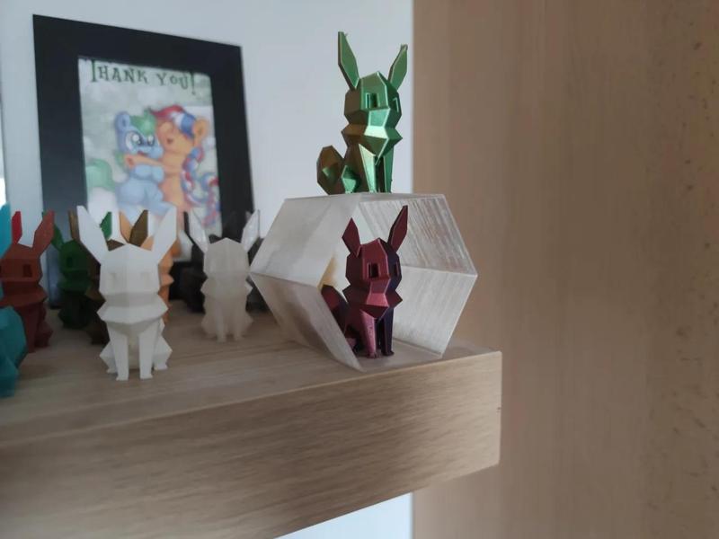 Hexagon Shelf for Low Poly Eevee