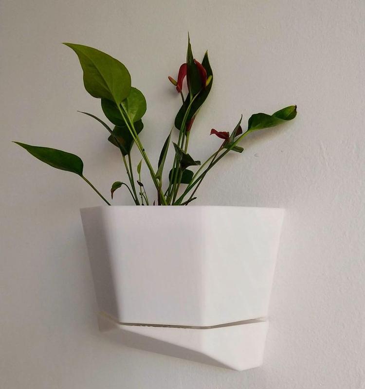 Wall vase easy to print / Vaso de parede facil de imprimir