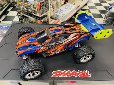 Traxxas Rustler 4X4 Wing