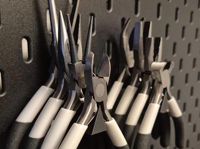IKEA Skadis pliers holder quadruple