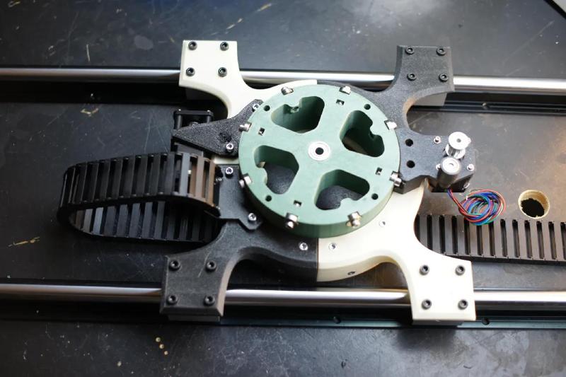 Linear slider attachment for BCN3D MOVEO robot arm