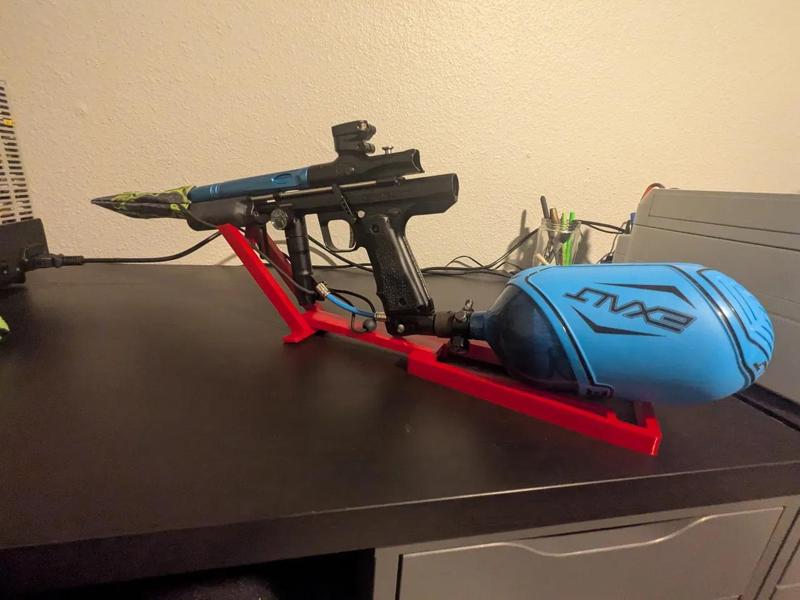Folding paintball marker stand