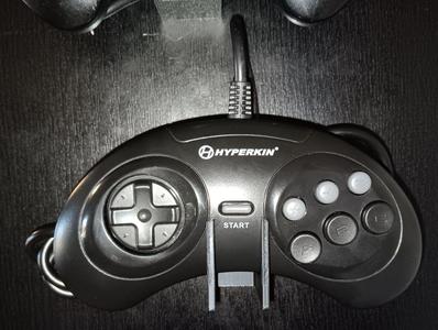 MegaDrive / Genesis Hyperkin GN6 Controller Wallmount