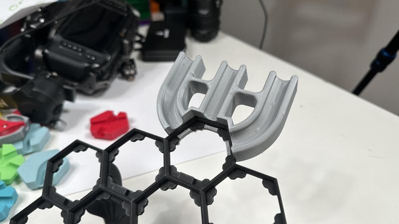 Hextraction Beta Boards! A Hackable Tabletop Game from the Gridfinity guy!