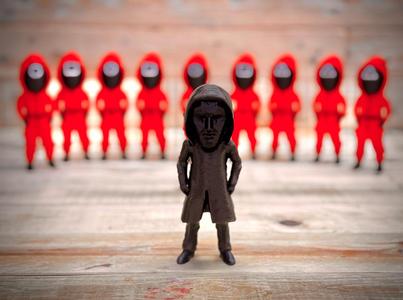 Frontman figure  (inspired by the Squid Games character)