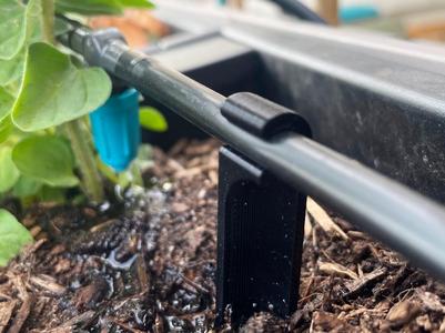 Gardena Microdrip – pipeholder (4.6mm / 3/16″)