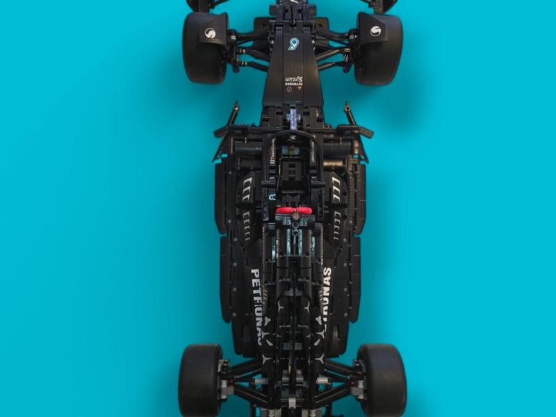42171 Technic Mercedes-AMG F1 W14 E Performance