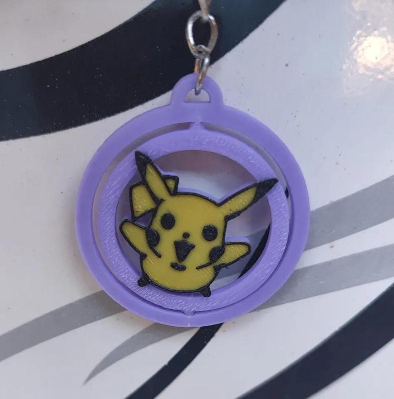 Pikachu rotatory keychain