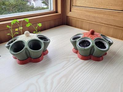 Circular Sprout Station