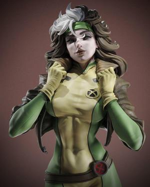 Rogue 3D Print statue of female superhero