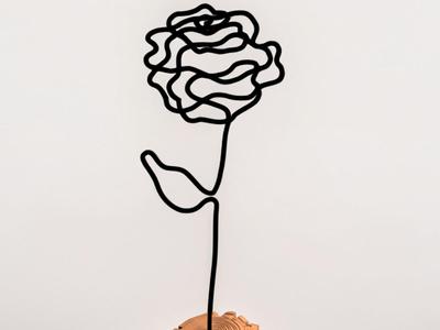 rose valentines day flower minimalist lineart deco