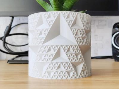 Endless fractal triangle Plant pot and Planter – Vase mode design