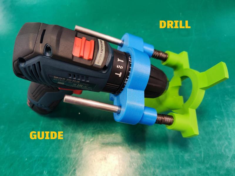 Drill guide with vacuum