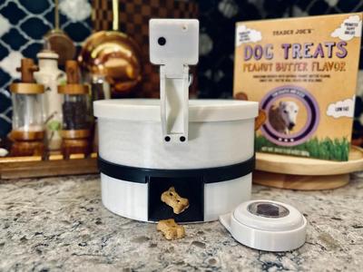 The Treat Cam: An Automatic Treat Dispensor that Snaps a Pic