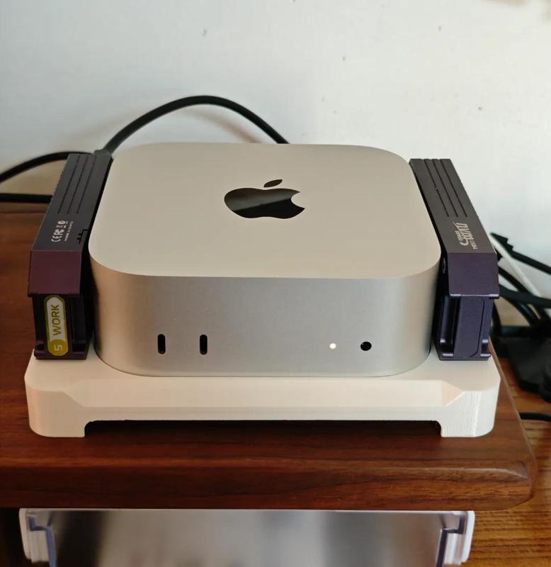 Mac mini M4 stand