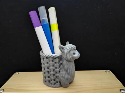 Alpaca with Basket Pen Holder