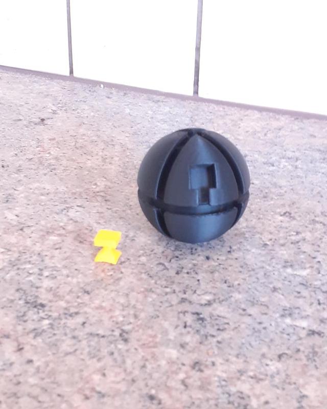 The Fidget Sphere