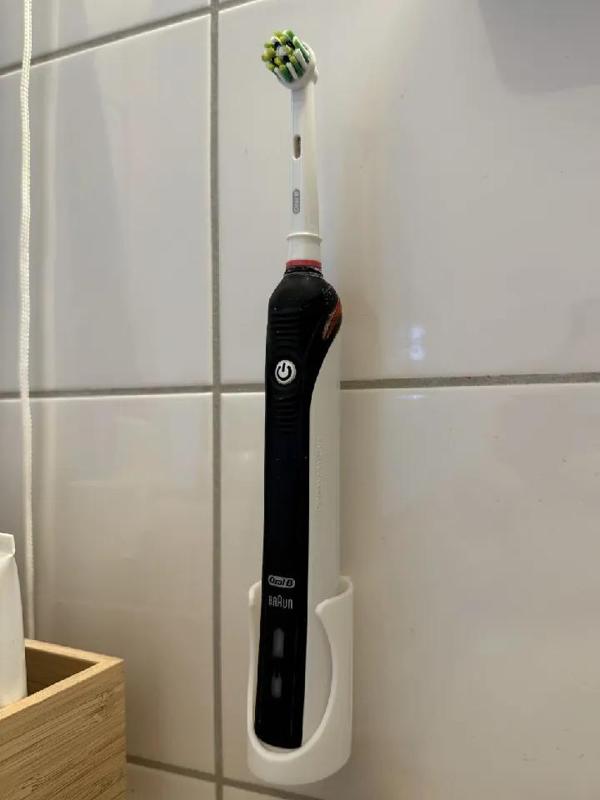 Oral-B Toothbrush Holder