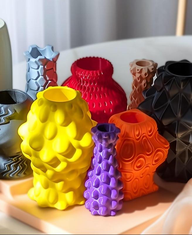 Zaggi Vase